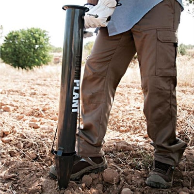 Manual vegetable seeders